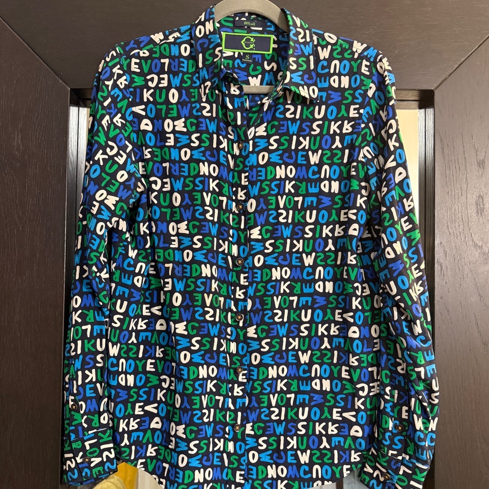 Women's Long-Sleeve Graphic Print Shirt in Blue & Green